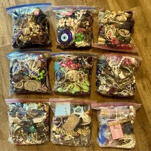 Reserved 4 @cjsgiotta - 4 LB Vtg Mod ALL WEARABLE Jewelry Lot~ rhinestones bling